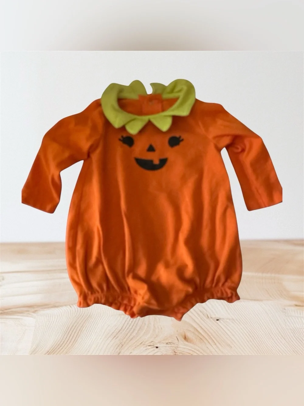 Baby Cat & Jack Pumpkin outfit 3-6 months perfect for Halloween small flaw